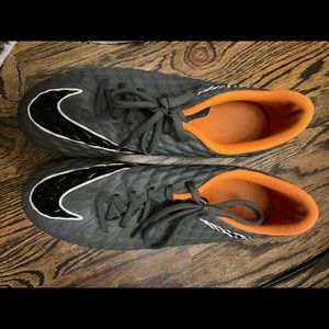 Women Soccer Cleats size 7 grey